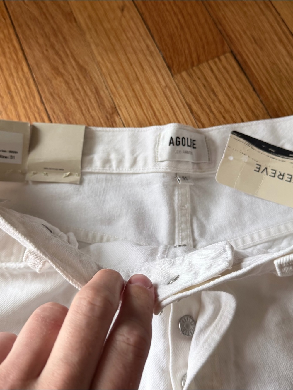NWT AGOLDE - Parker Long Short in Dough WHITE - Picture 5 of 8